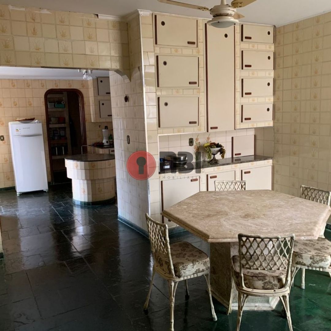 Casa com 3 quartos à venda, 272m² — foto 7 de 30