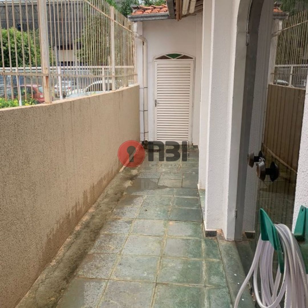 Casa com 3 quartos à venda, 272m² — foto 13 de 30