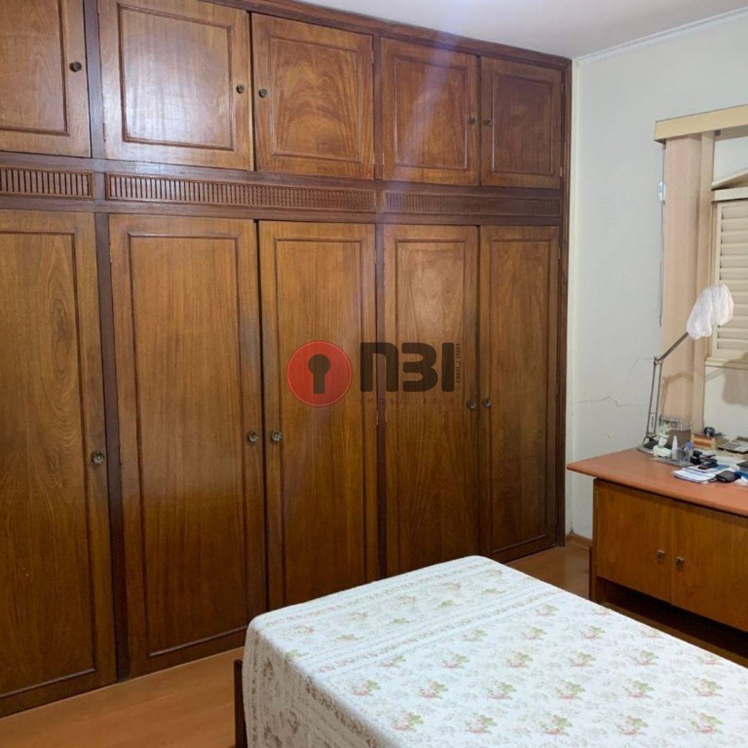 Casa com 3 quartos à venda, 272m² — foto 23 de 30