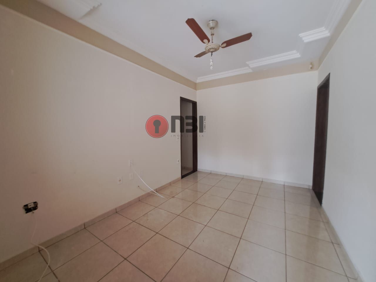 Casa com 2 quartos à venda — foto 2 de 17