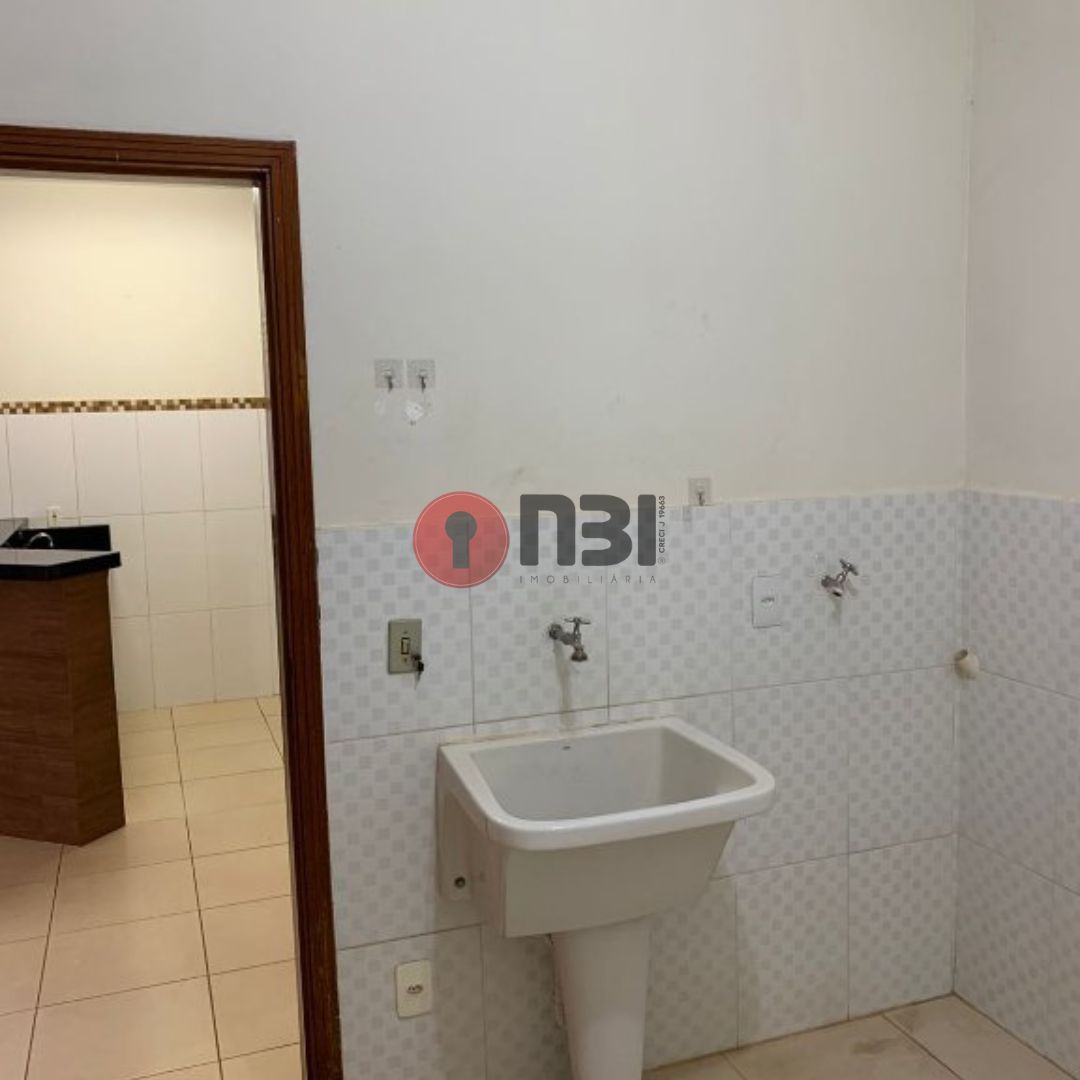 Casa com 3 quartos à venda, 208m² — foto 29 de 38