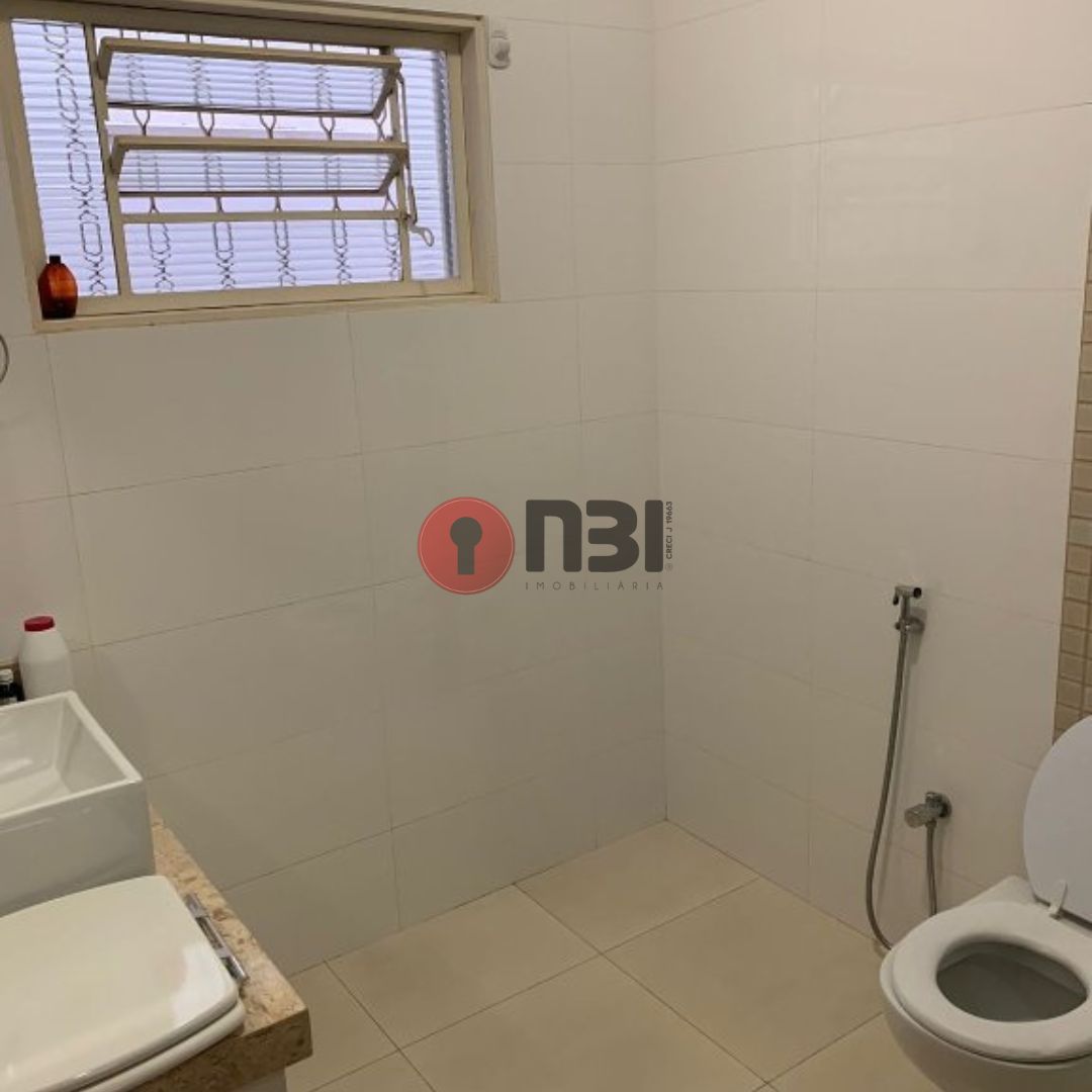 Casa com 3 quartos à venda, 208m² — foto 5 de 38