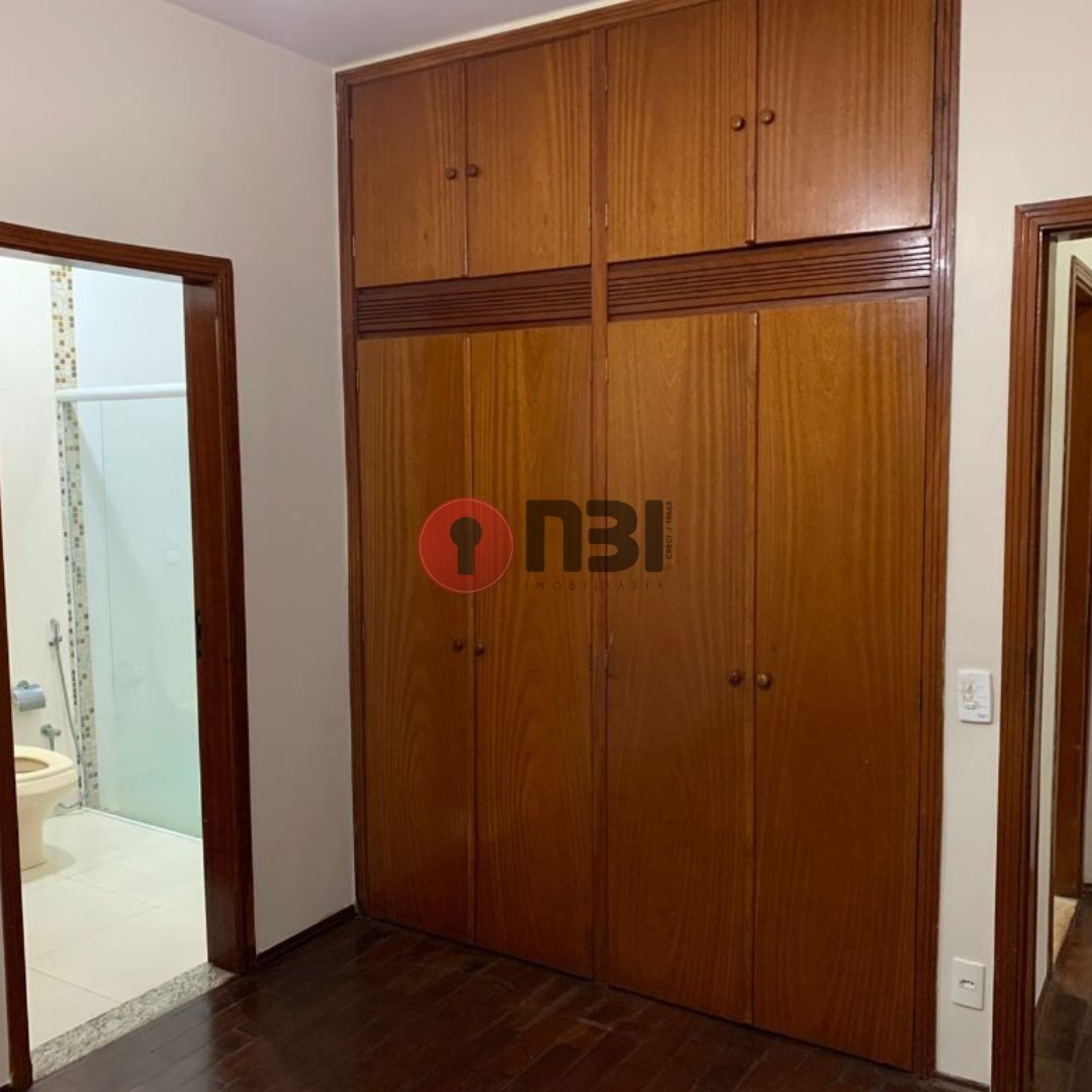 Casa com 3 quartos à venda, 208m² — foto 9 de 38