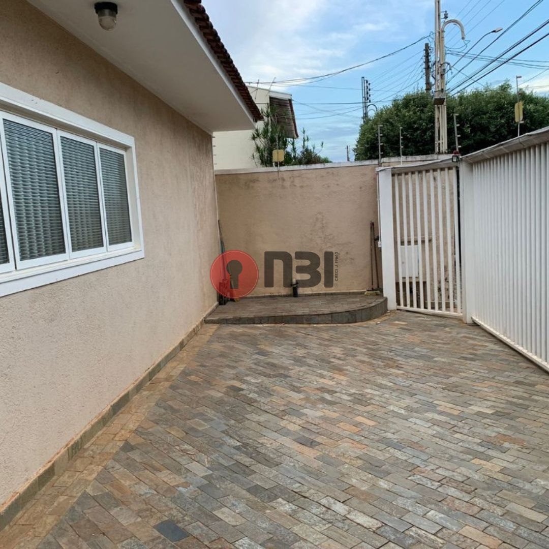 Casa com 3 quartos à venda, 208m² — foto 12 de 38