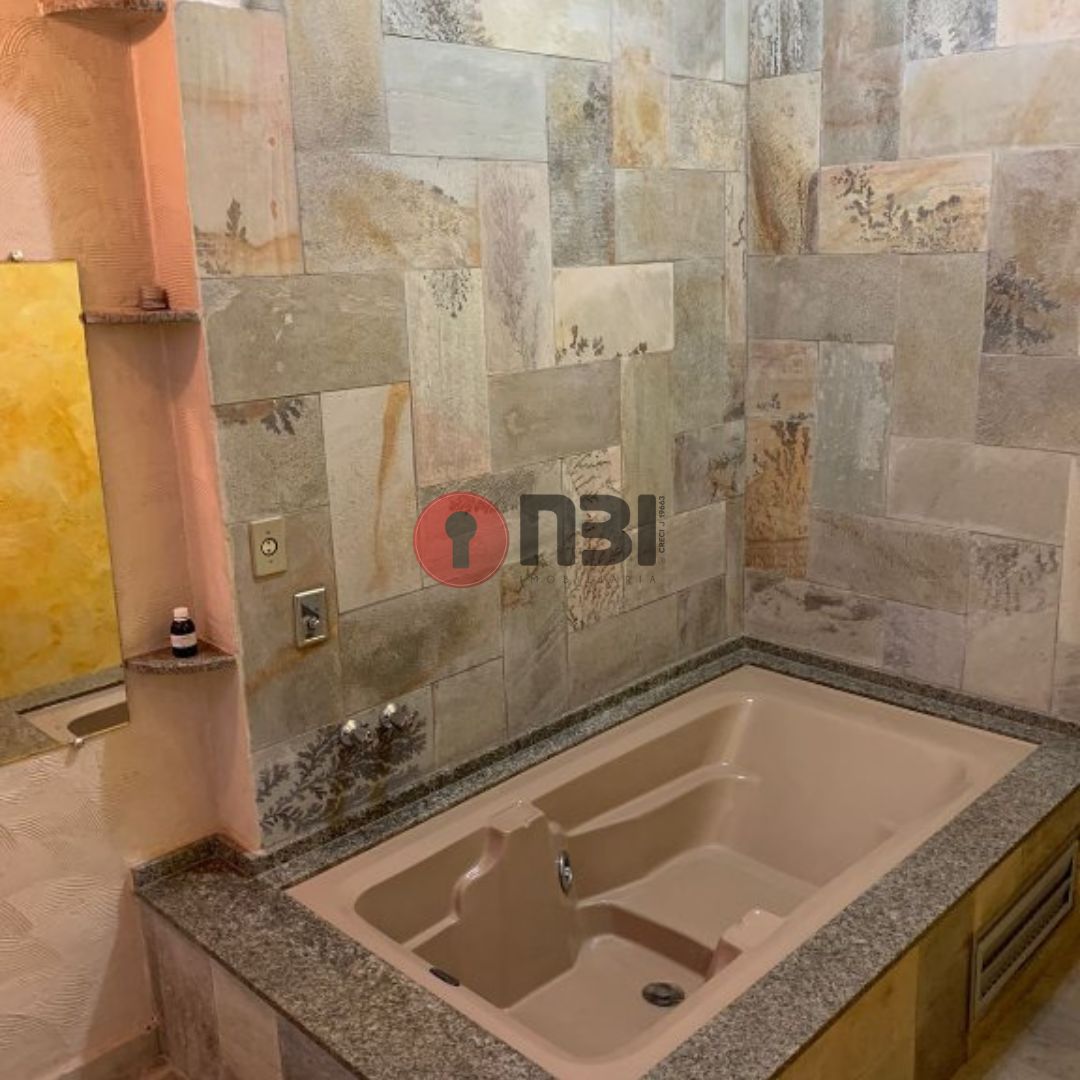 Casa com 3 quartos à venda, 208m² — foto 19 de 38