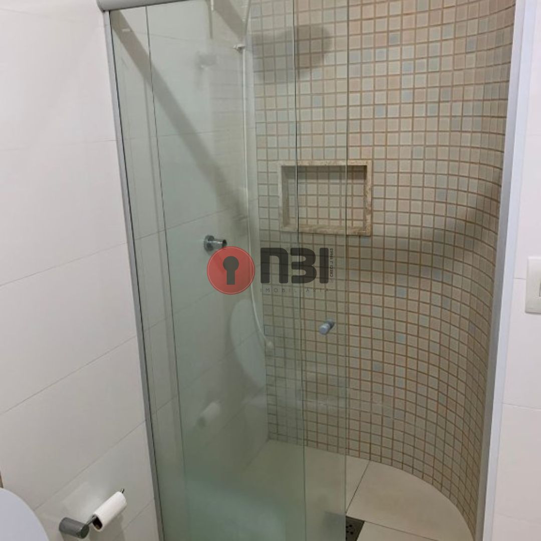 Casa com 3 quartos à venda, 208m² — foto 20 de 38