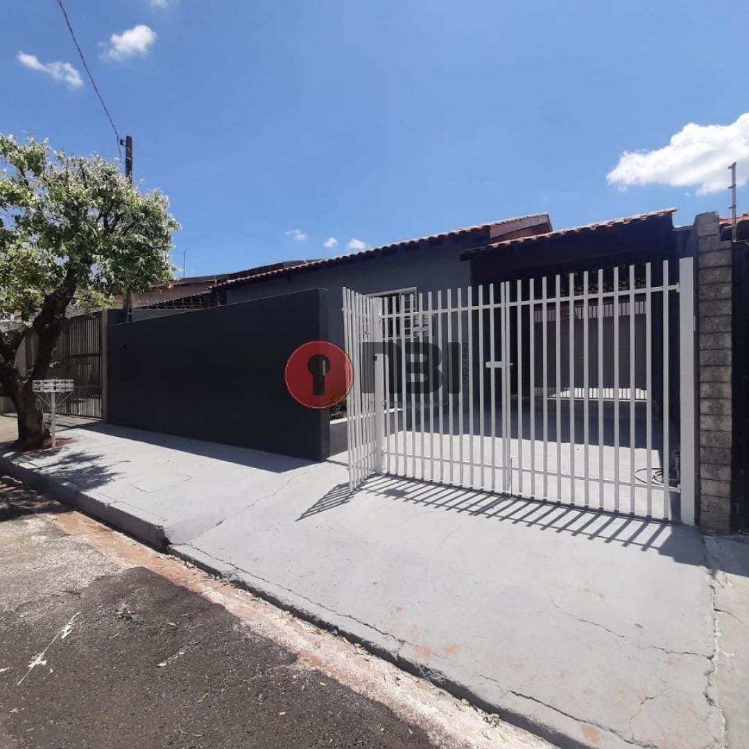Casa com 2 quartos à venda, 90m² — foto 2 de 15