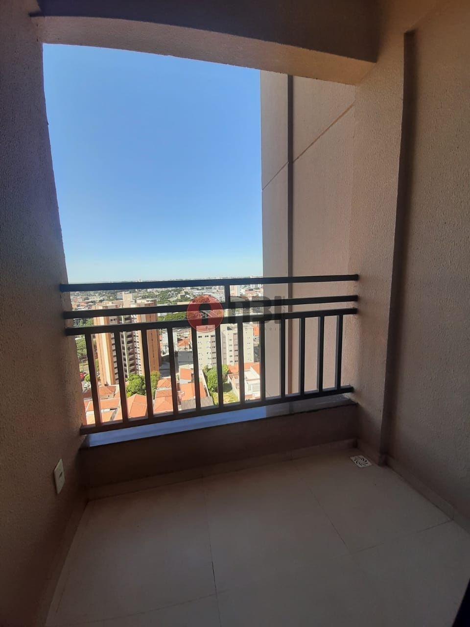 Apartamento com 3 quartos à venda, 80m² — foto 2 de 19