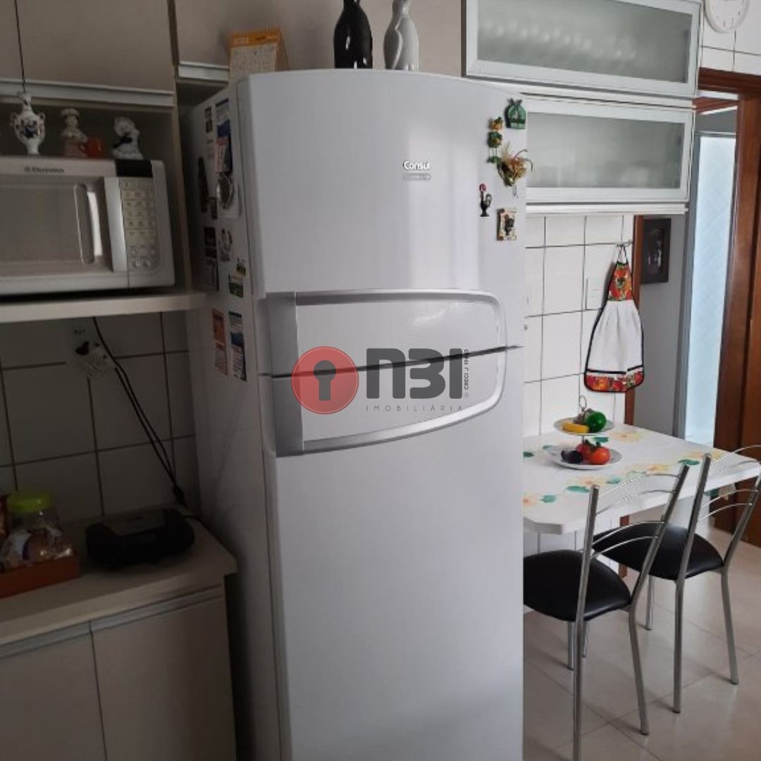 Apartamento com 2 quartos à venda, 75m² — foto 9 de 19
