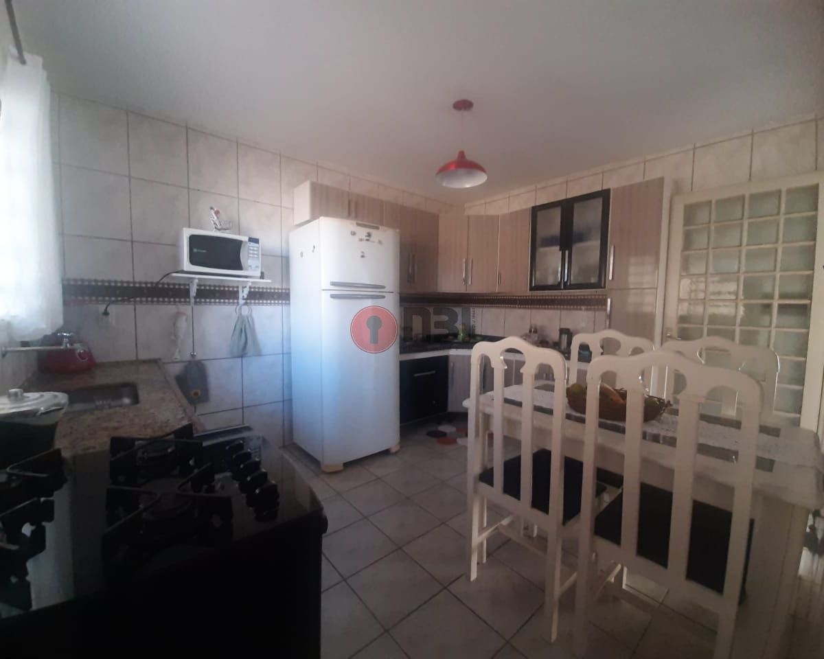 Casa com 2 quartos à venda, 80m² — foto 6 de 27