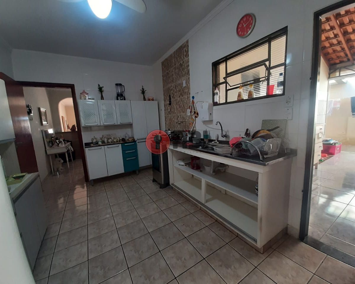 Casa com 3 quartos à venda, 140m² — foto 11 de 20