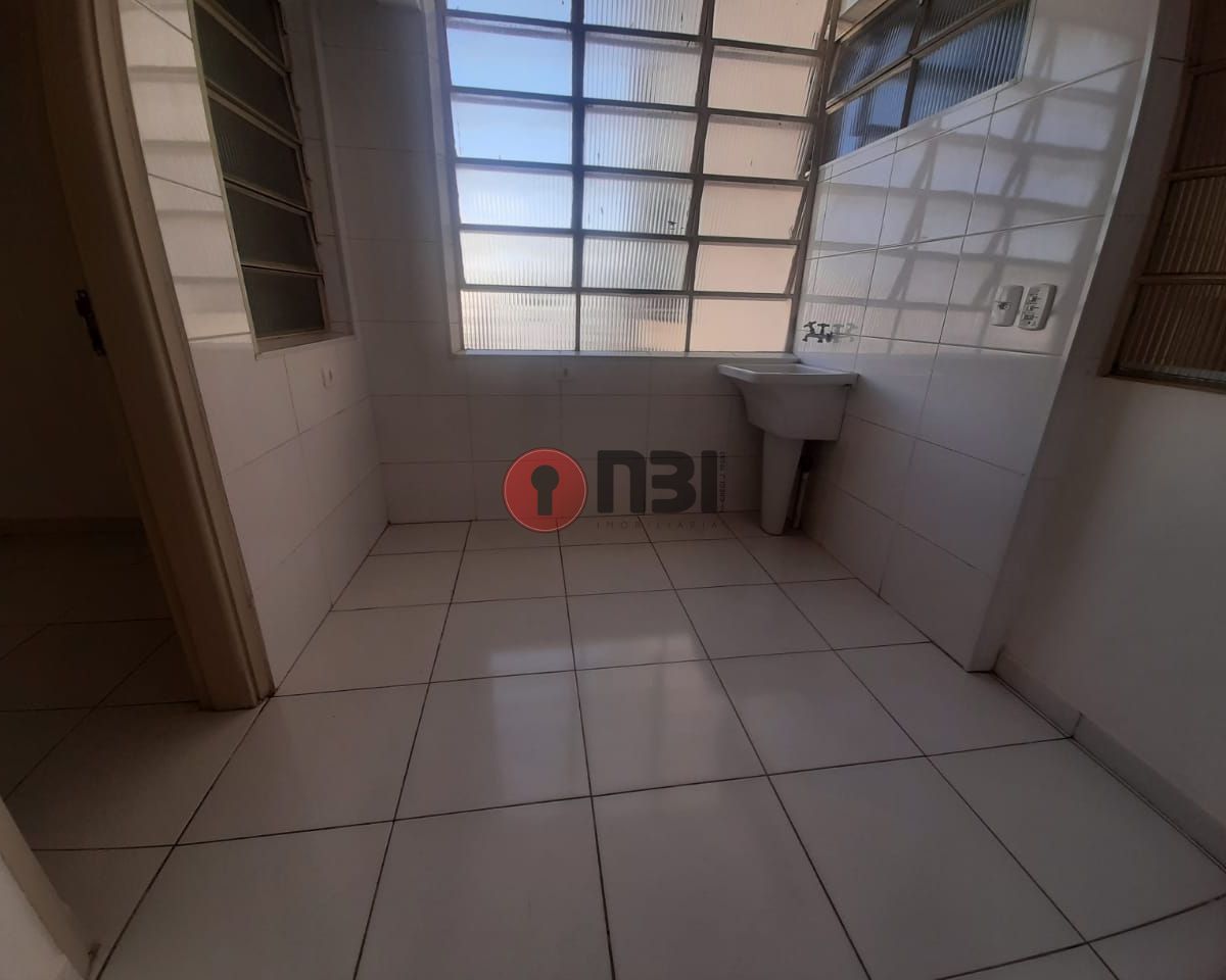 Apartamento com 3 quartos à venda, 100m² — foto 2 de 40