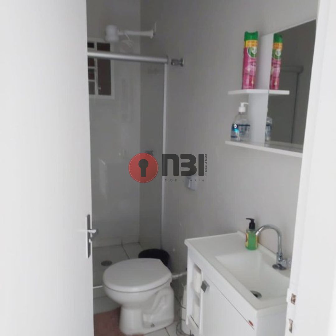 Imóvel Comercial com 8 quartos para aluguel, 210m² — foto 7 de 20
