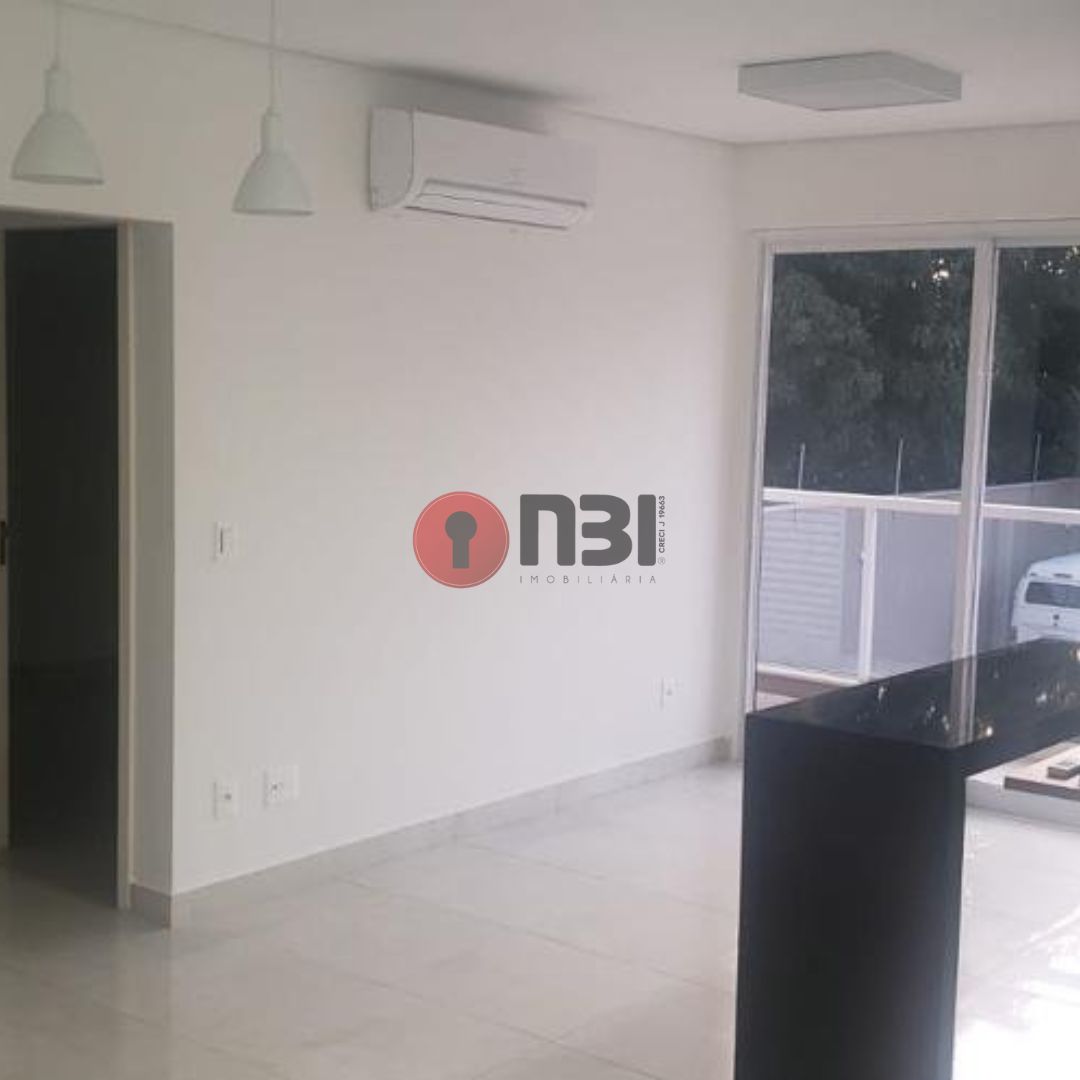 Apartamento com 2 quartos à venda, 80m² — foto 1 de 18