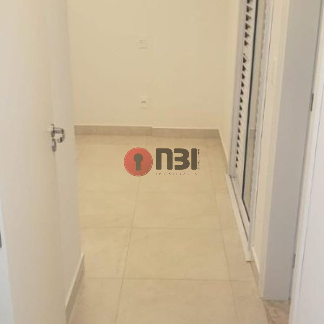 Apartamento com 2 quartos à venda, 80m² — foto 3 de 18