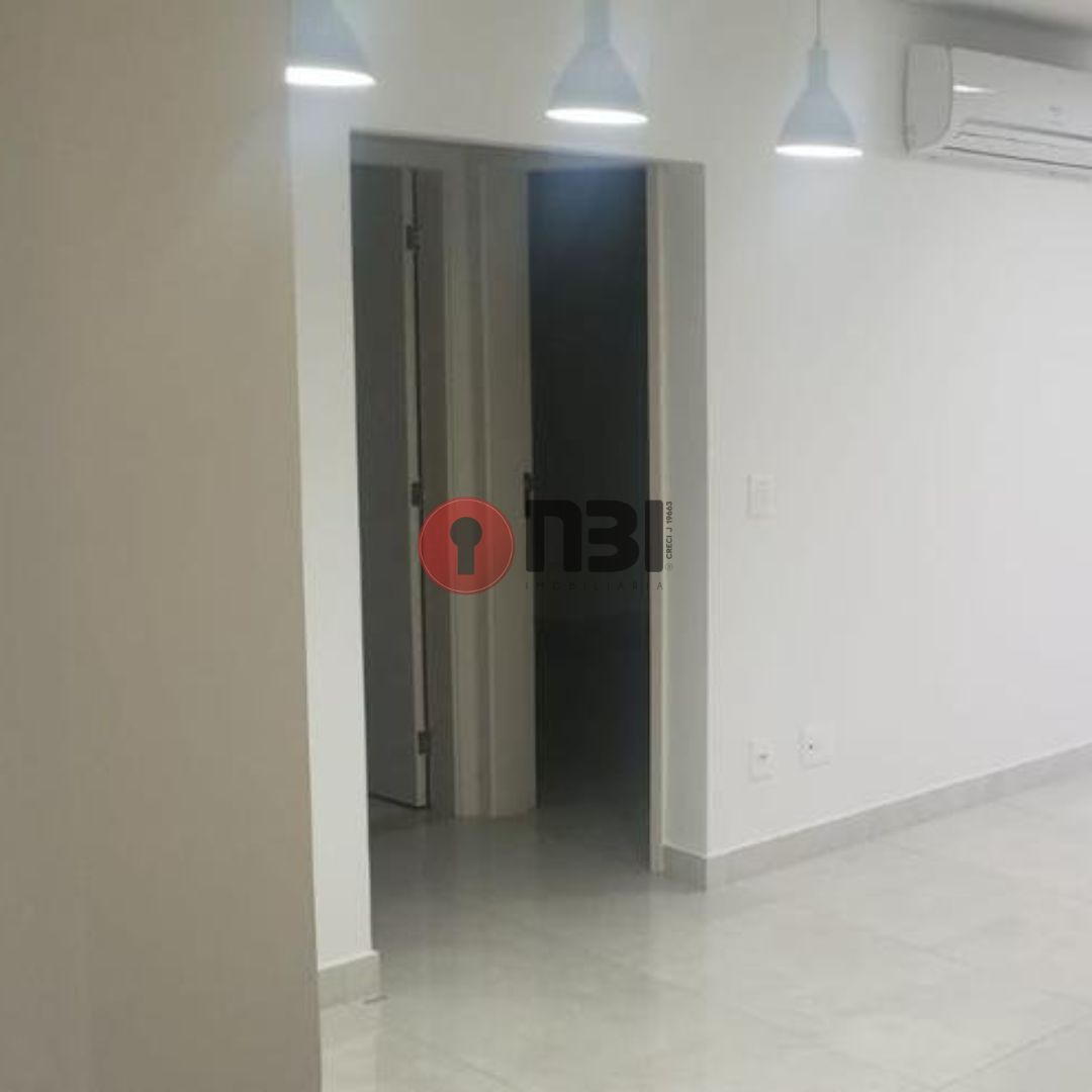 Apartamento com 2 quartos à venda, 80m² — foto 13 de 18