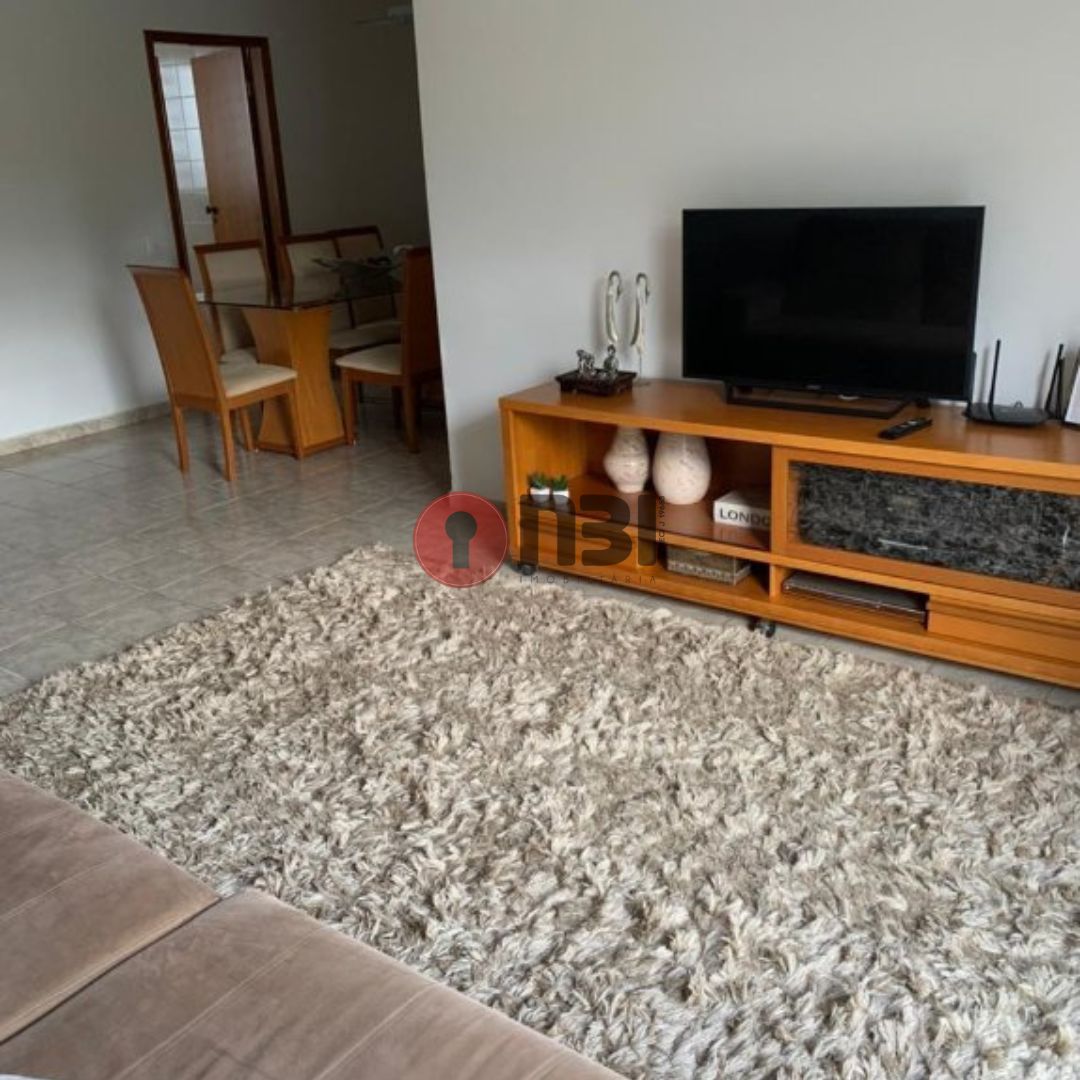 Apartamento com 3 quartos à venda, 161m² — foto 3 de 9