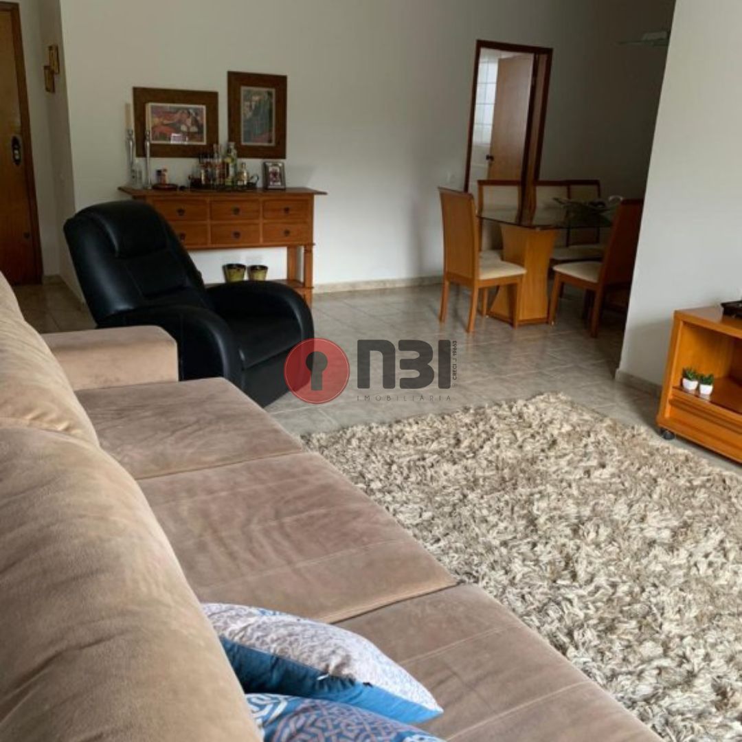 Apartamento com 3 quartos à venda, 161m² — foto 4 de 9