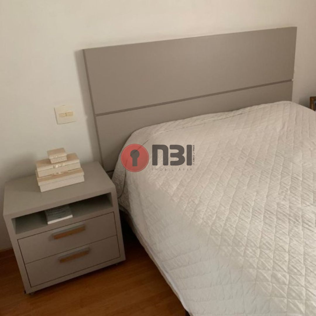 Apartamento com 3 quartos à venda, 161m² — foto 7 de 9