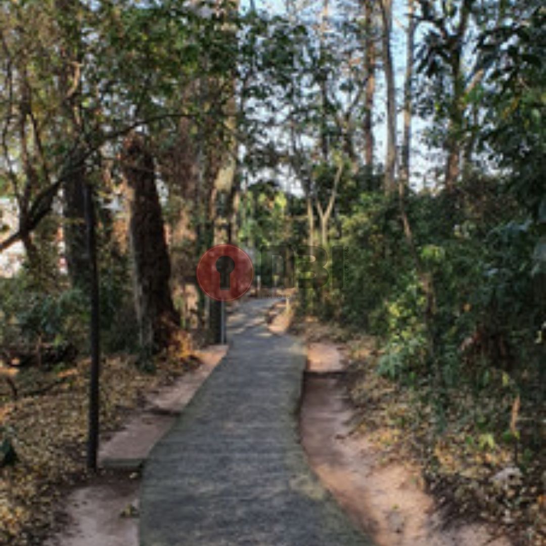 Terreno / Lote / Condomínio  à venda, 360m² — foto 7 de 8