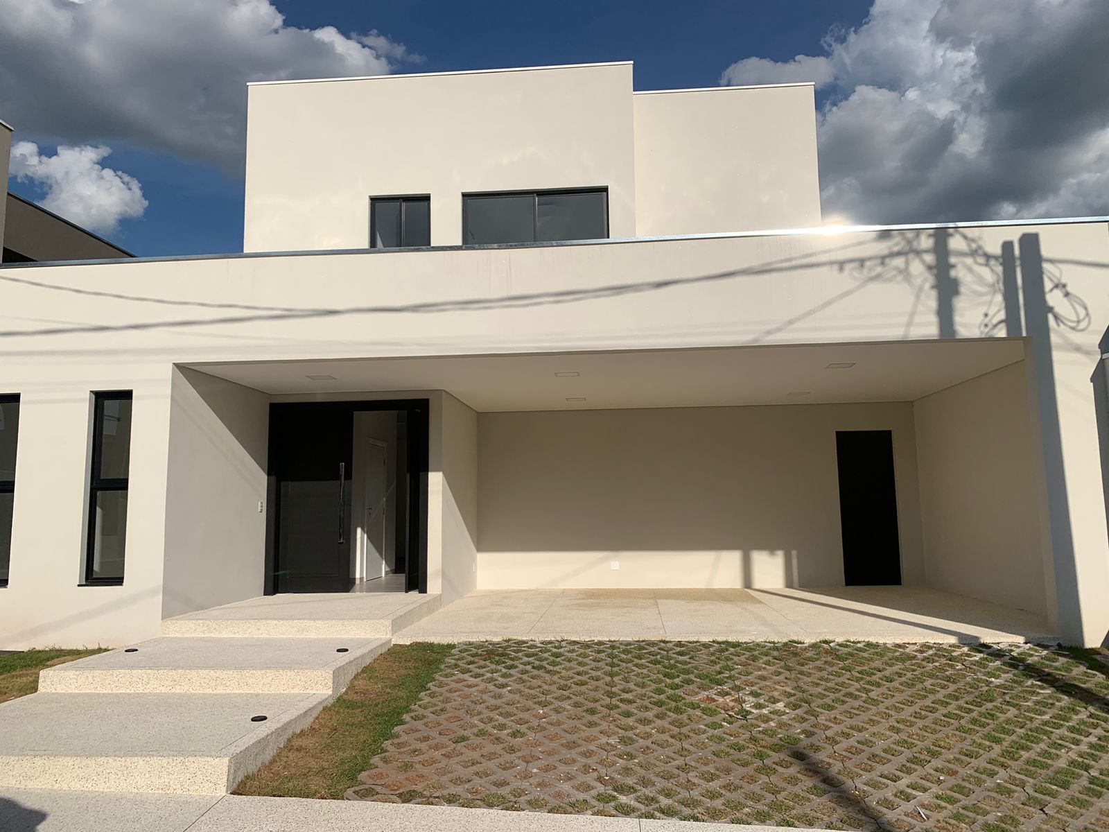 Casa de Condomínio com 3 quartos à venda, 264m² — foto 1 de 50