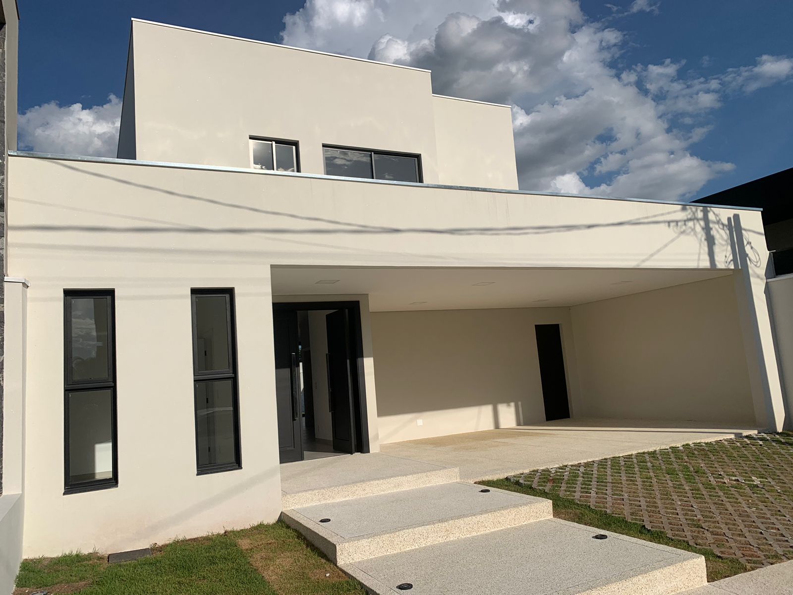 Casa de Condomínio com 3 quartos à venda, 264m² — foto 2 de 50