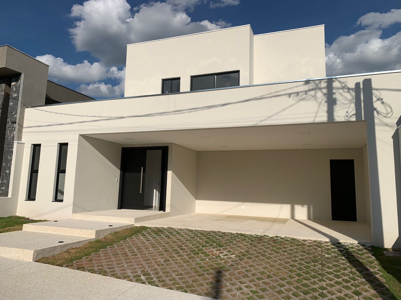 Casa de Condomínio com 3 quartos à venda, 264m² — foto 3 de 50