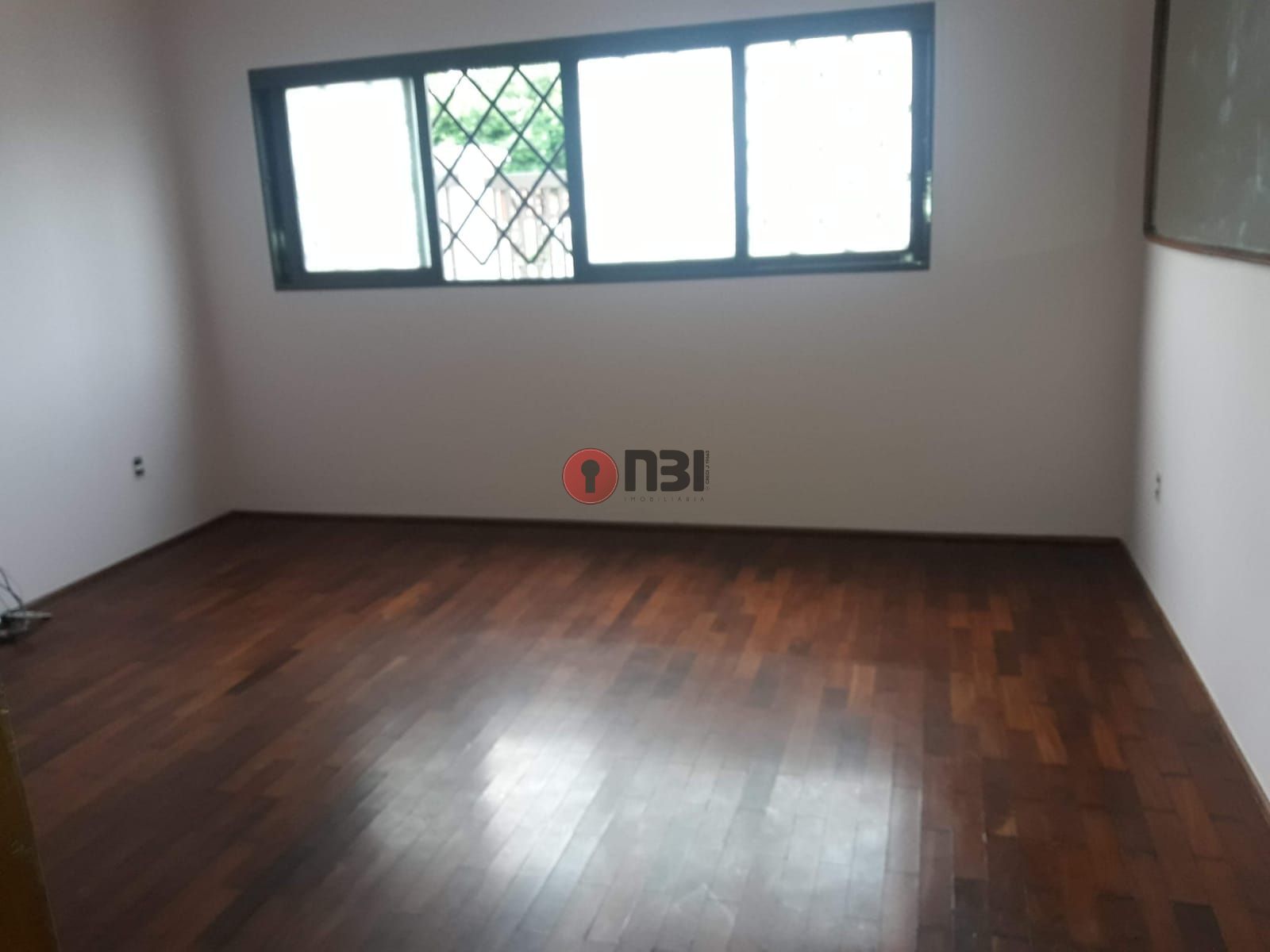 Casa com 3 quartos à venda, 256m² — foto 20 de 26