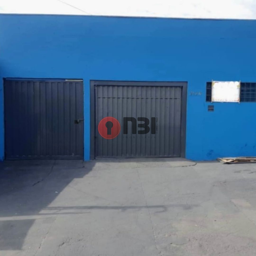 Galpão / Depósito / Armazém  à venda, 70m² — foto 1 de 16