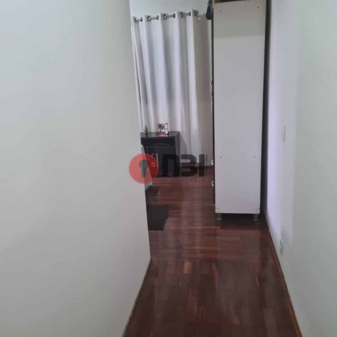 Casa com 1 quarto à venda, 240m² — foto 27 de 29