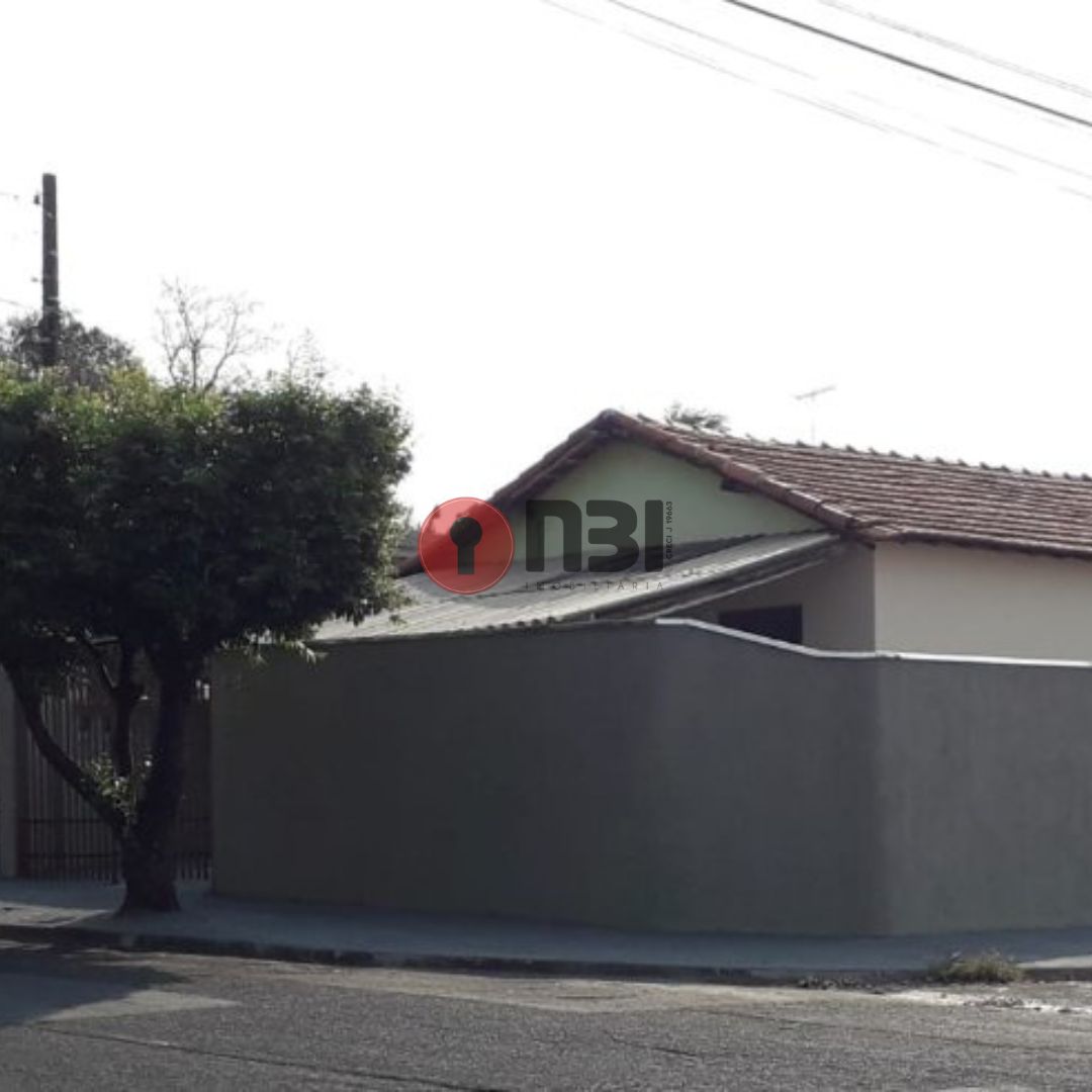 Casa com 4 quartos à venda, 68m² — foto 2 de 9