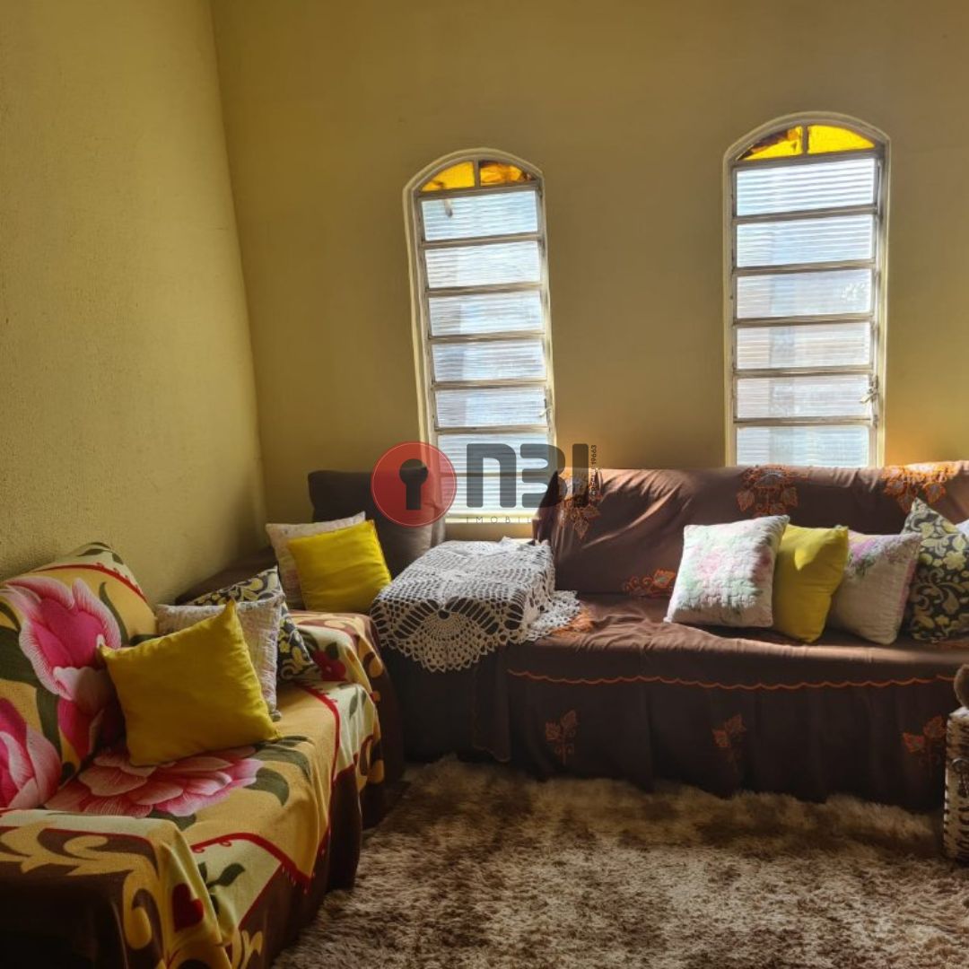 Casa com 3 quartos à venda, 165m² — foto 4 de 16