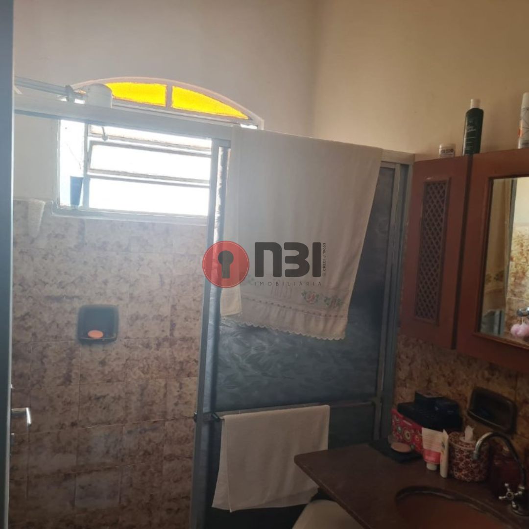 Casa com 3 quartos à venda, 165m² — foto 13 de 16