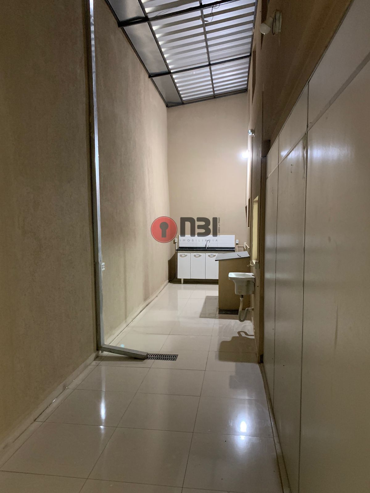 Galpão / Depósito / Armazém  à venda, 273m² — foto 9 de 23