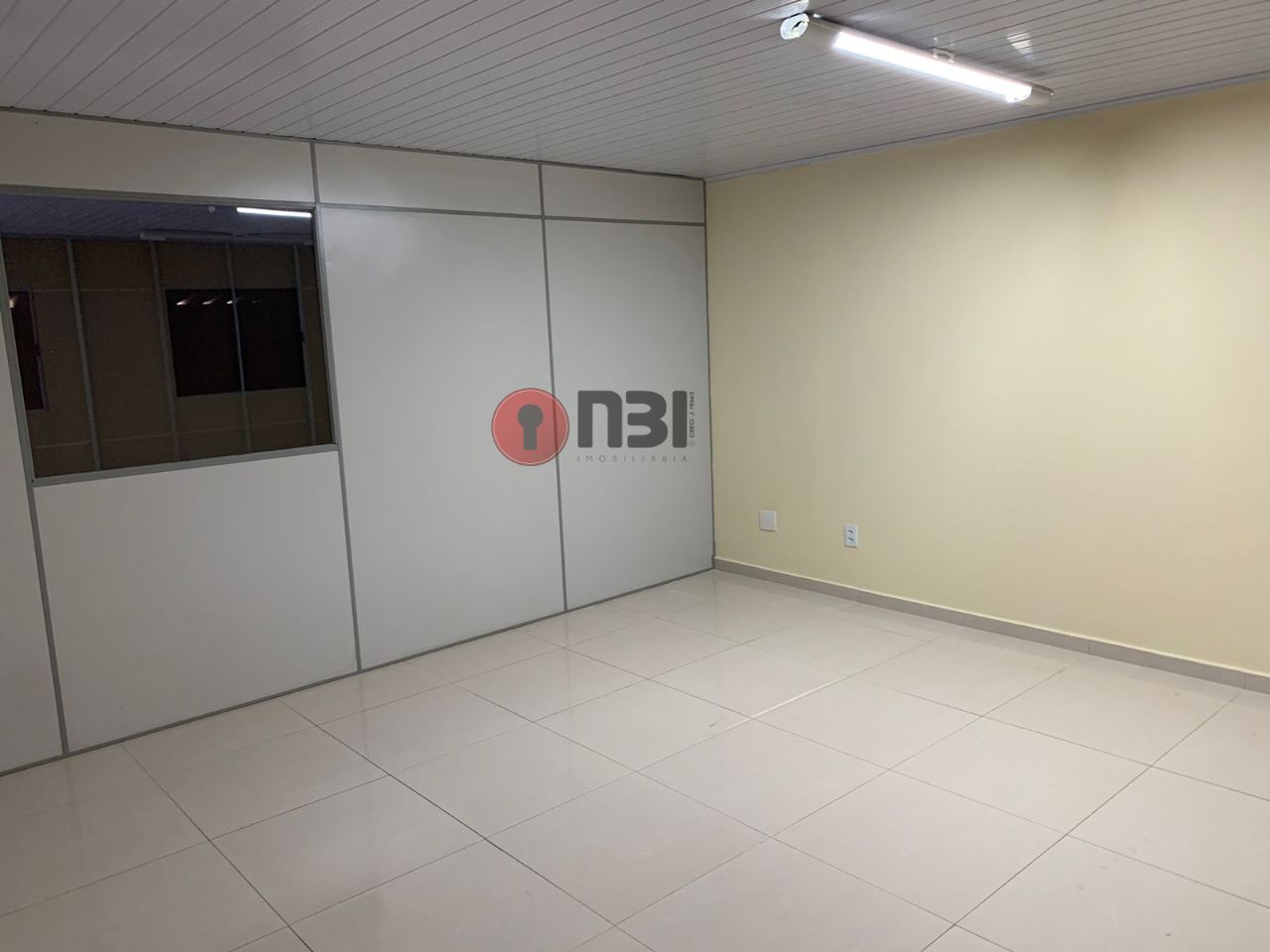 Galpão / Depósito / Armazém  à venda, 273m² — foto 12 de 23