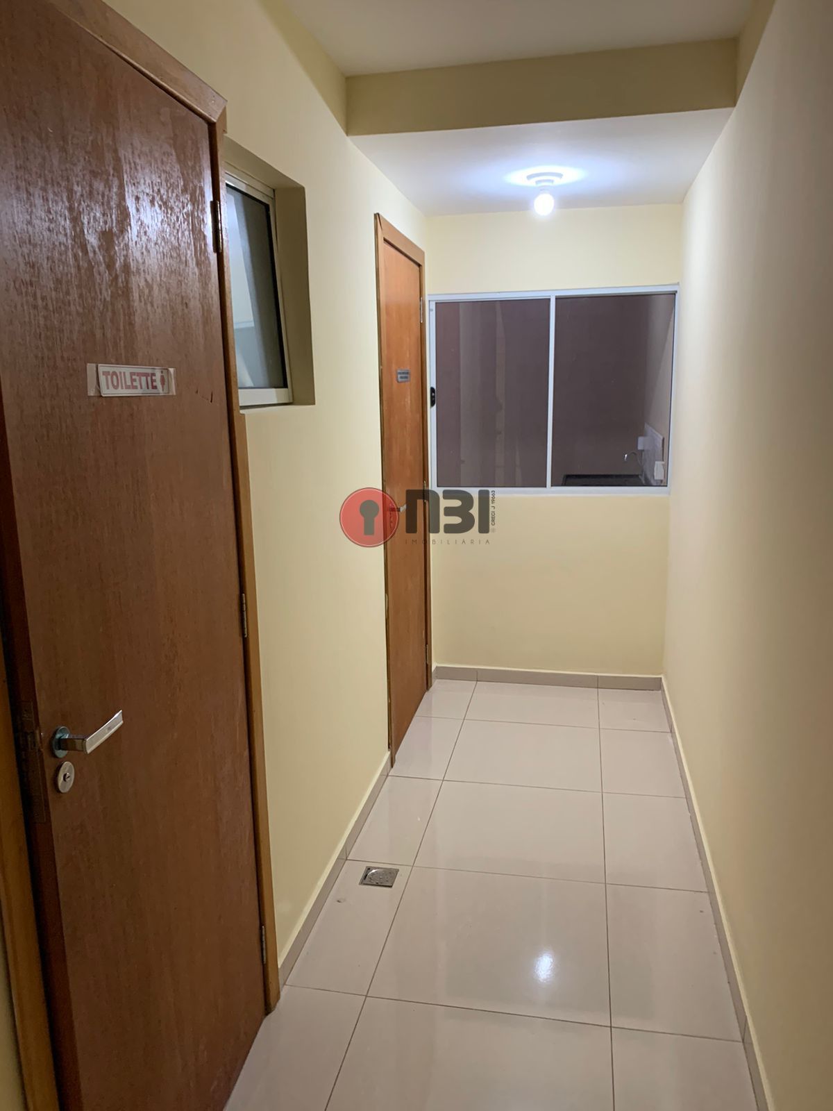 Galpão / Depósito / Armazém  à venda, 273m² — foto 21 de 23