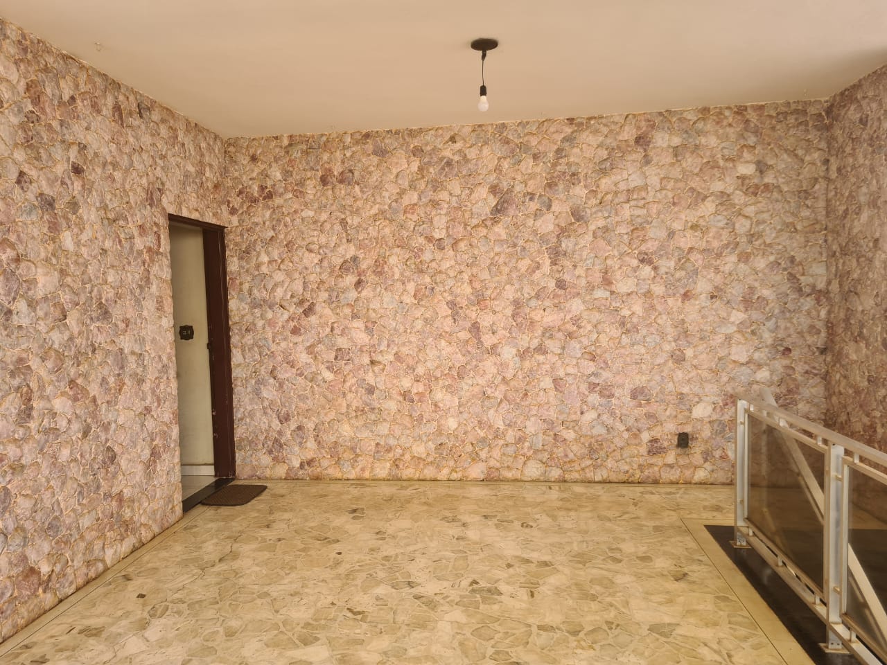 Casa com 2 quartos à venda, 450m² — foto 25 de 33