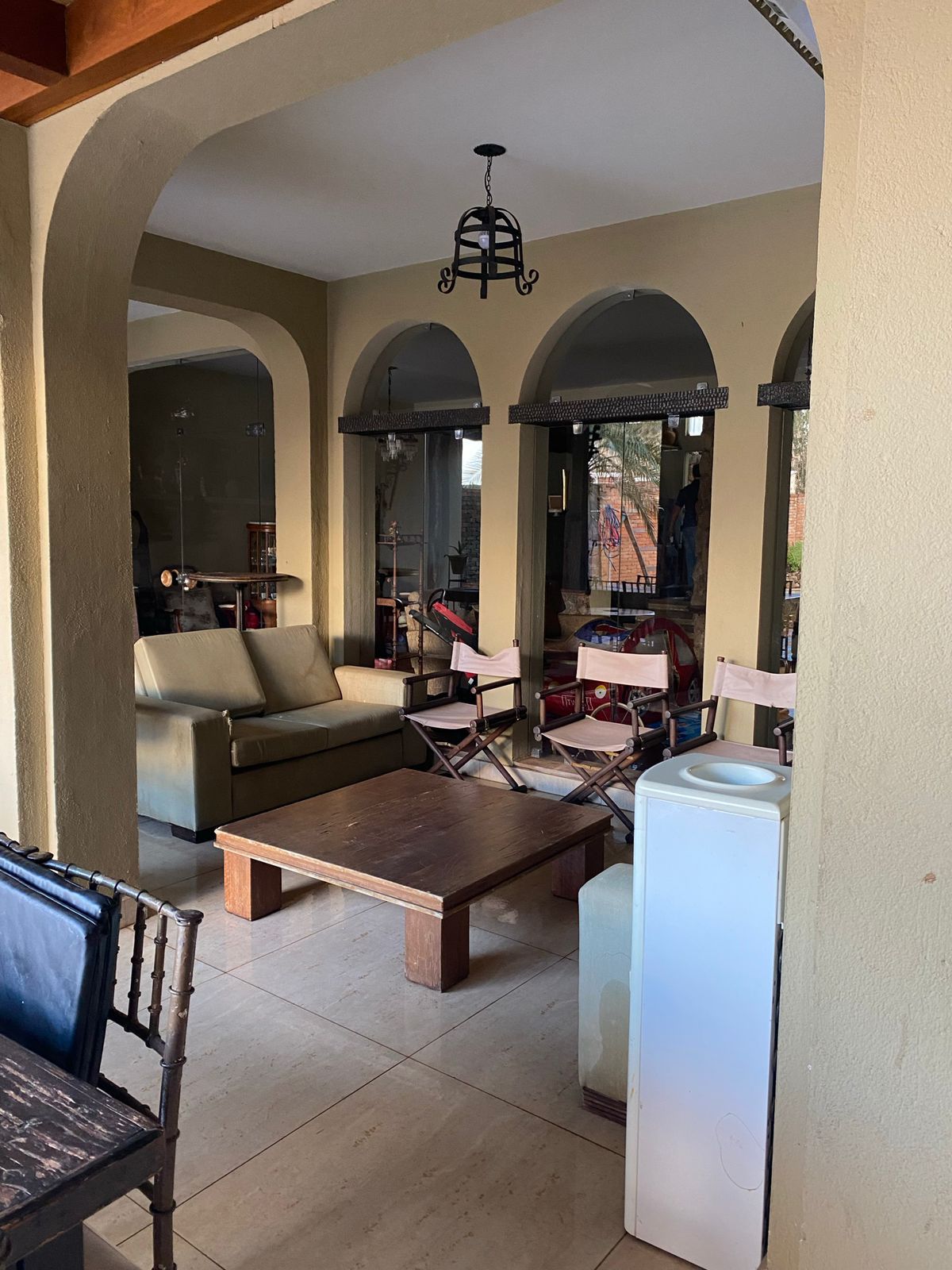 Casa com 4 quartos para aluguel, 640m² — foto 30 de 42
