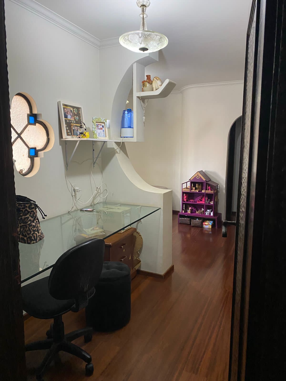 Casa com 4 quartos para aluguel, 640m² — foto 4 de 42