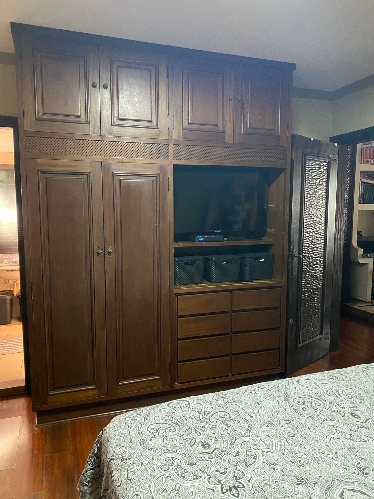 Casa com 4 quartos para aluguel, 640m² — foto 13 de 42