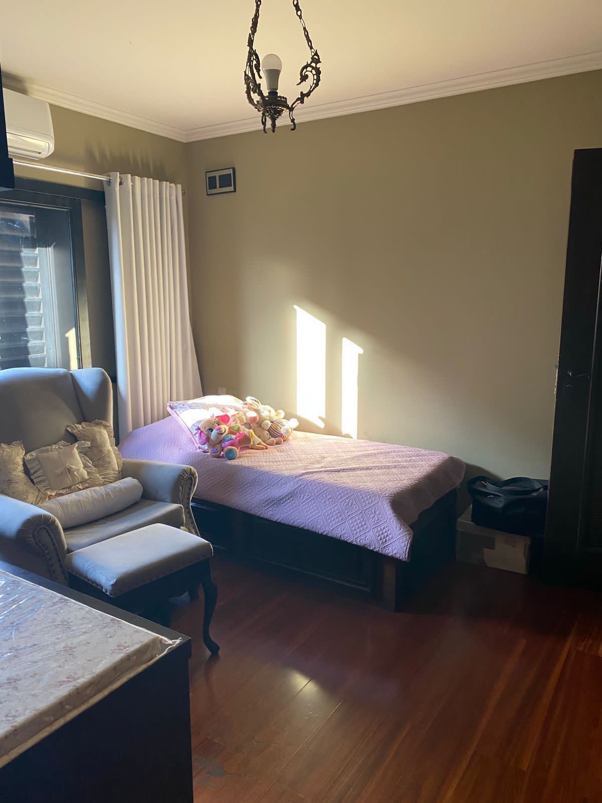 Casa com 4 quartos para aluguel, 640m² — foto 16 de 42