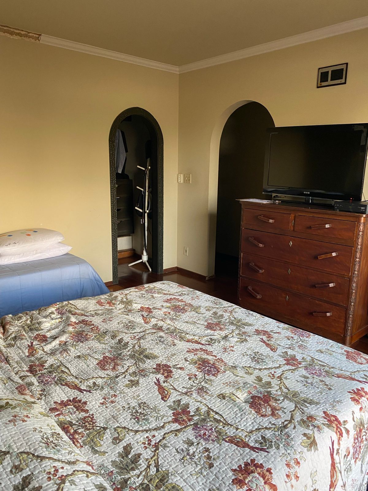 Casa com 4 quartos para aluguel, 640m² — foto 21 de 42