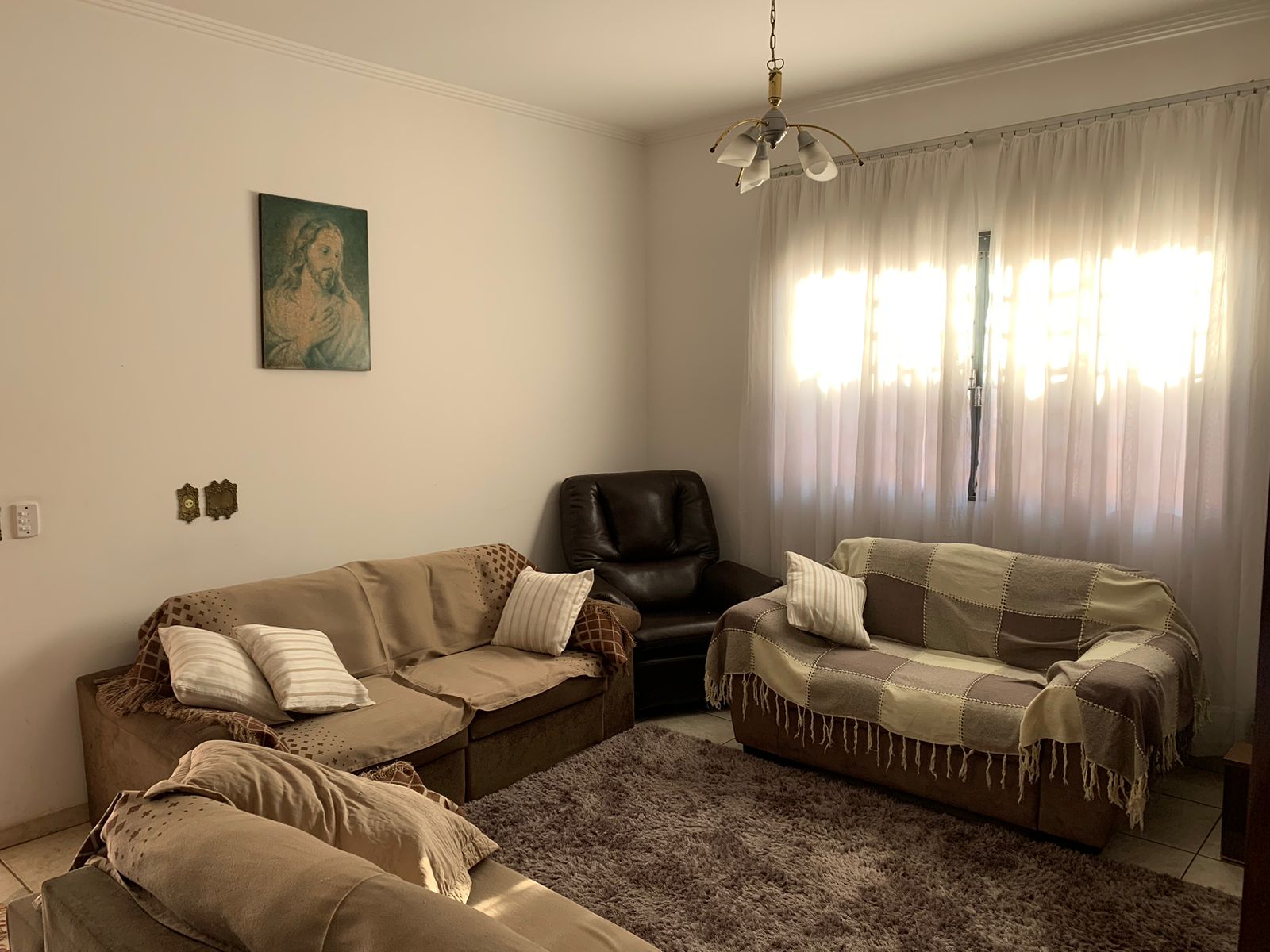 Casa com 5 quartos à venda, 200m² — foto 5 de 27