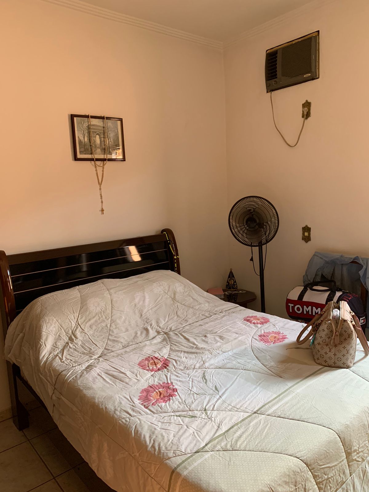Casa com 5 quartos à venda, 200m² — foto 14 de 27
