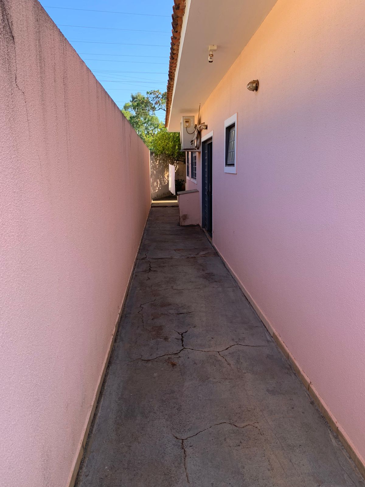 Casa com 5 quartos à venda, 200m² — foto 23 de 27