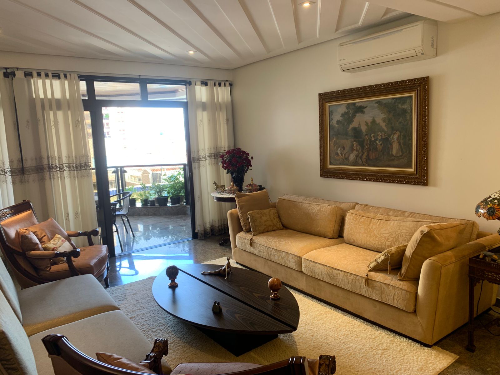Apartamento com 3 quartos à venda, 216m² — foto 2 de 40