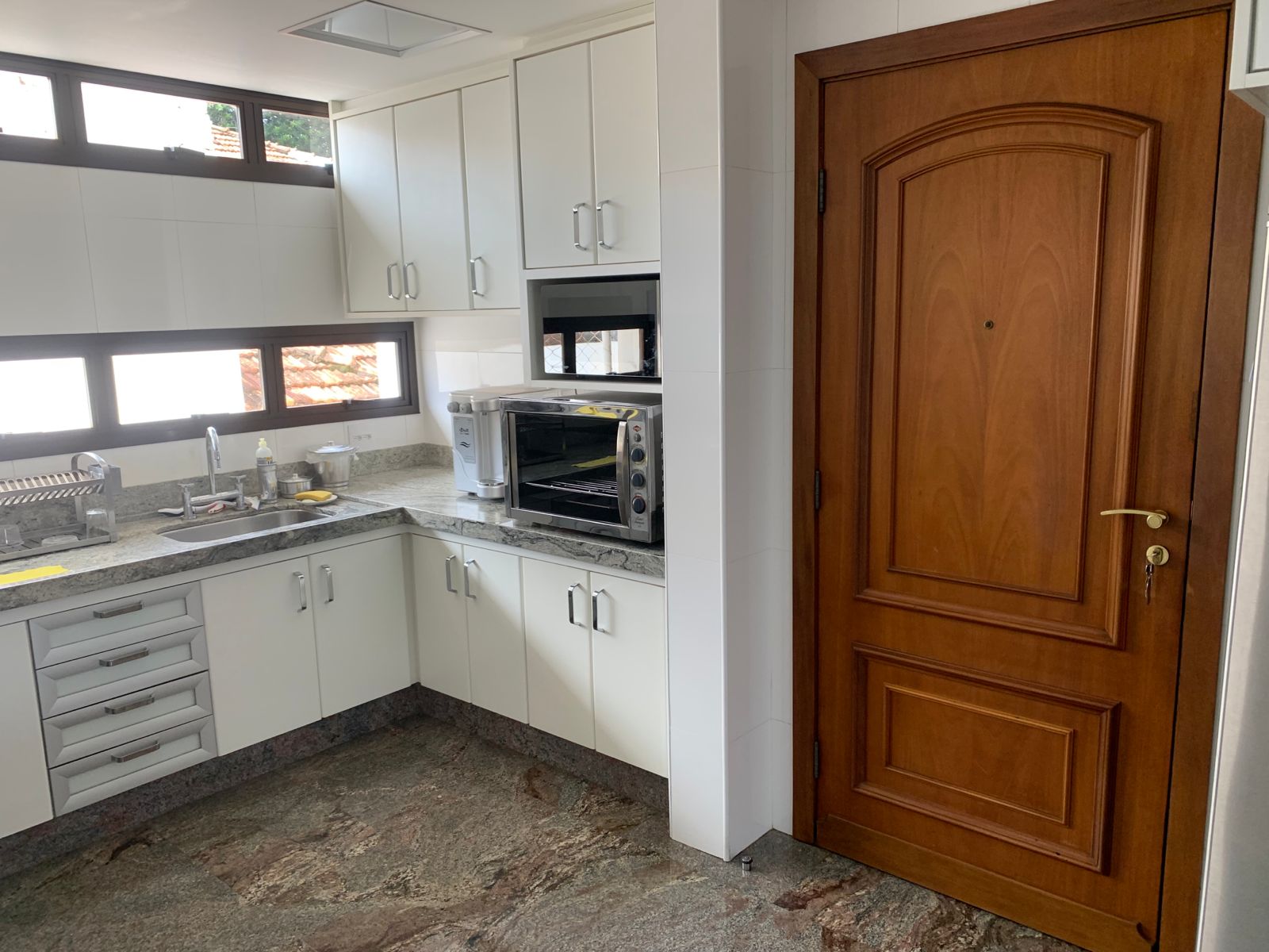 Apartamento com 3 quartos à venda, 216m² — foto 12 de 40