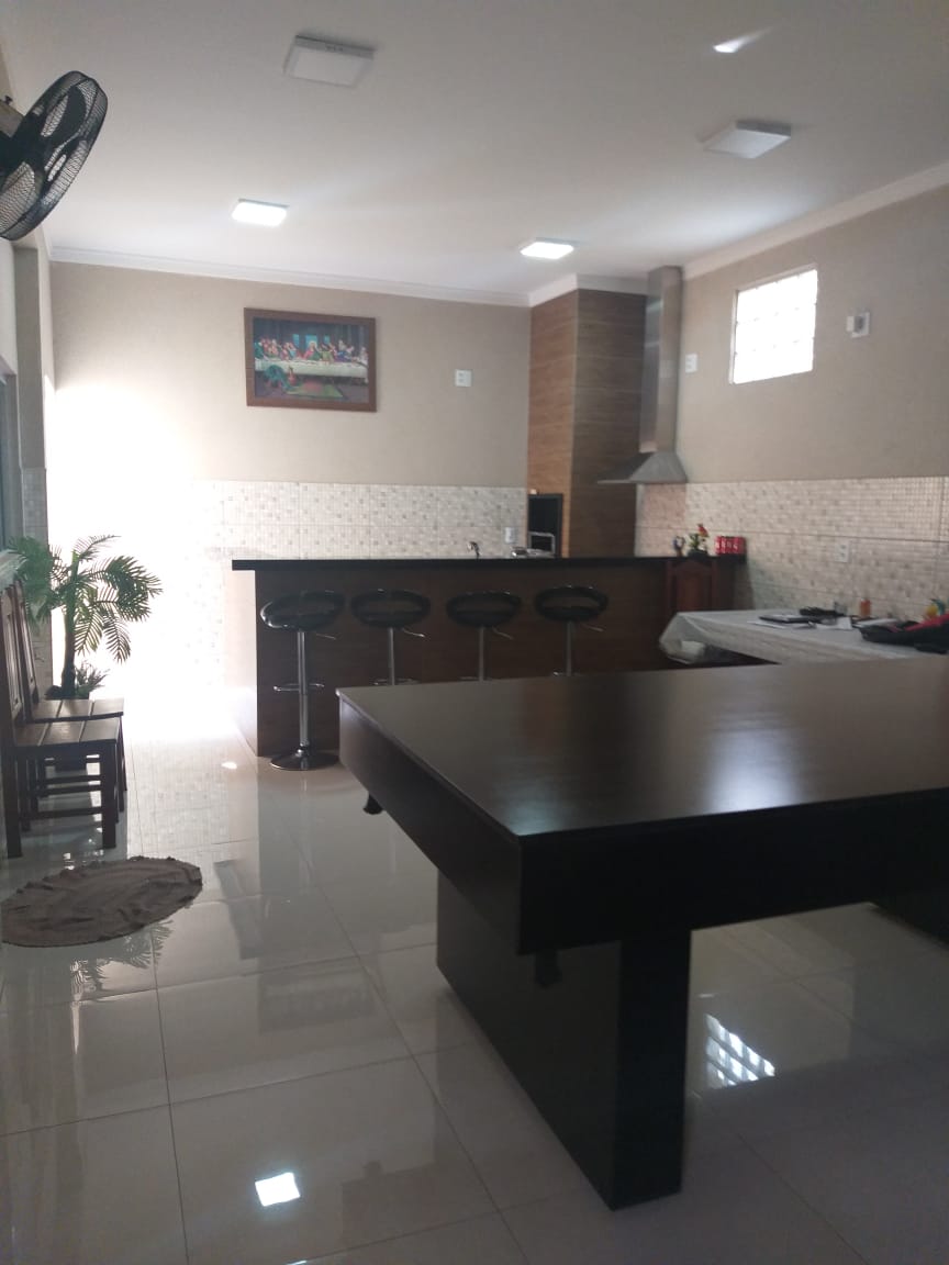 Casa com 3 quartos à venda, 150m² — foto 21 de 23