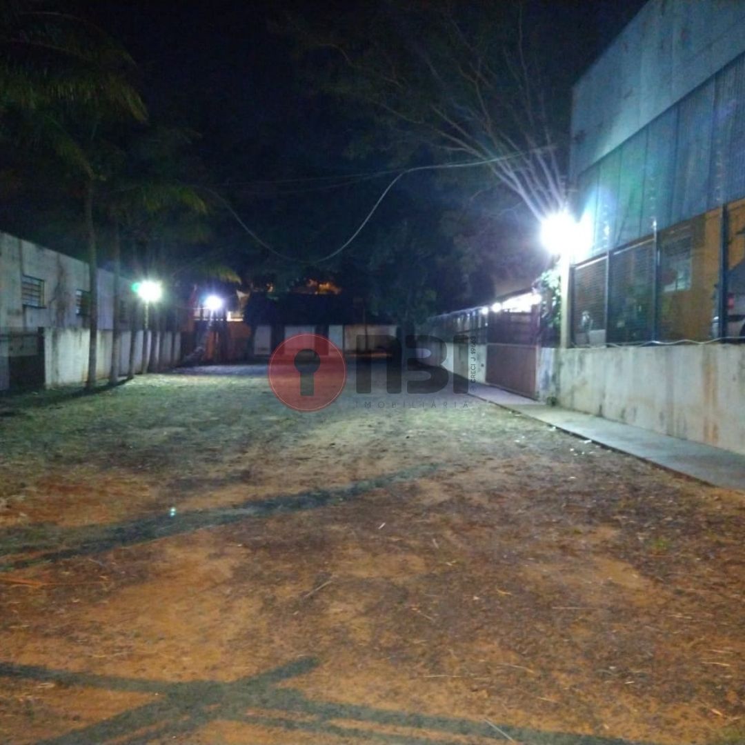 Galpão / Depósito / Armazém  à venda, 660m² — foto 6 de 39