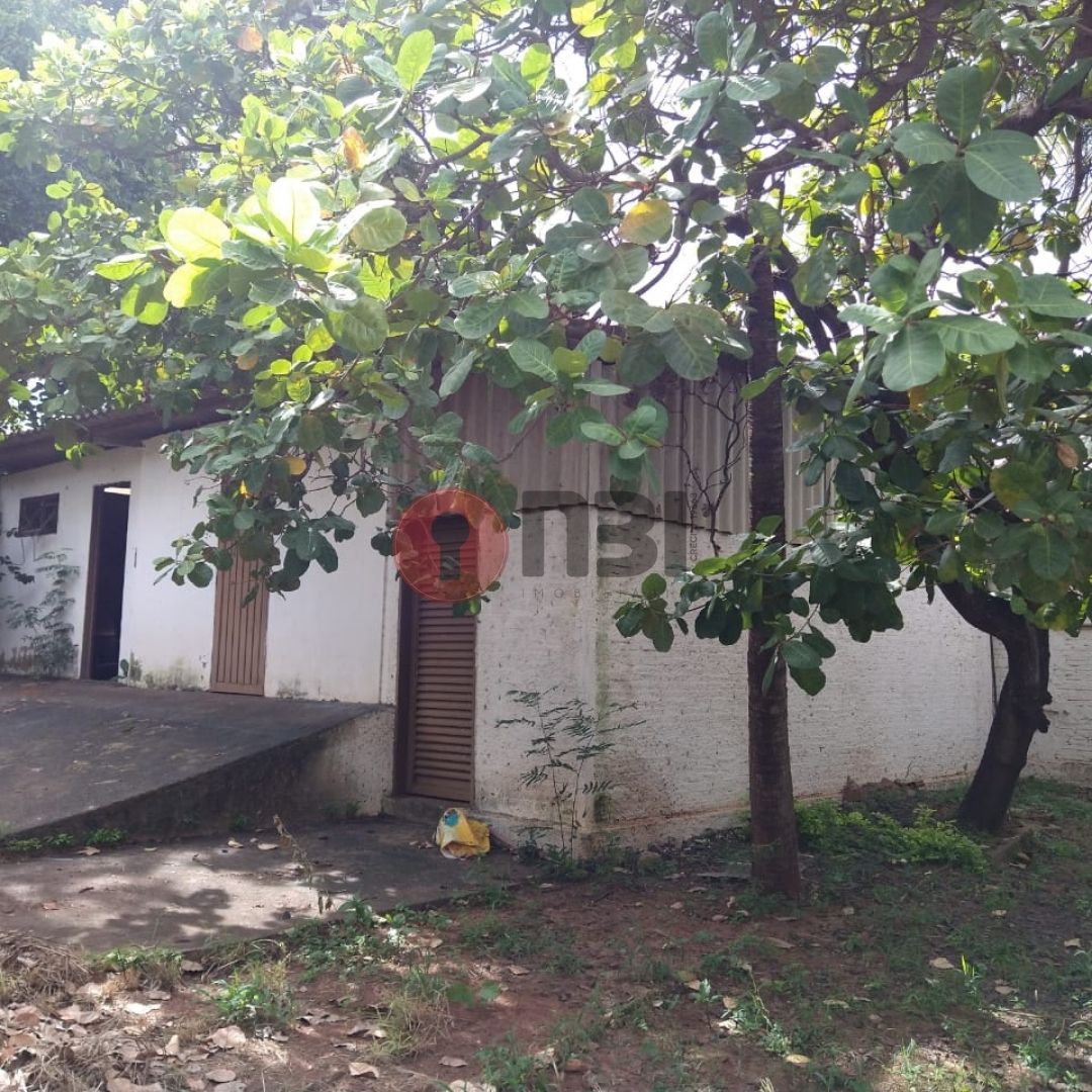 Galpão / Depósito / Armazém  à venda, 660m² — foto 8 de 39